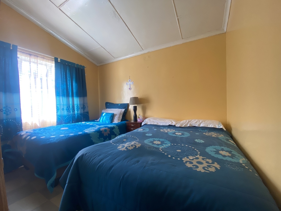 2 Bedroom Property for Sale in Hawston Western Cape